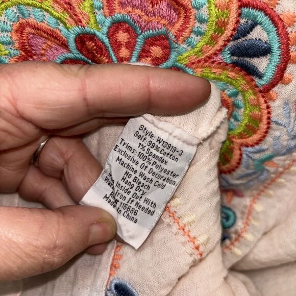 Johnny Was Workshop Tamia Boho Drape Top Size S Peach Floral Embroidered Cotton - Picture 7 of 9